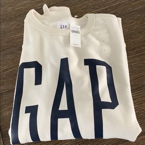 Gap pullover